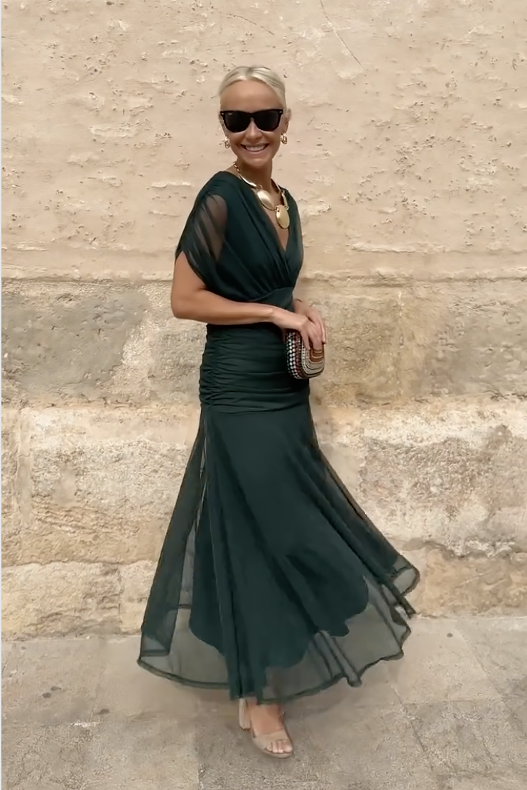 Joan – Elegant Maxi Evening Robe