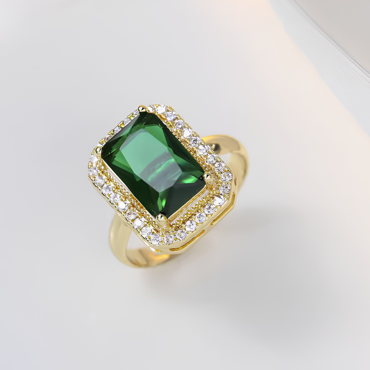 Emerald Elegance 4-Piece Jewelry Set