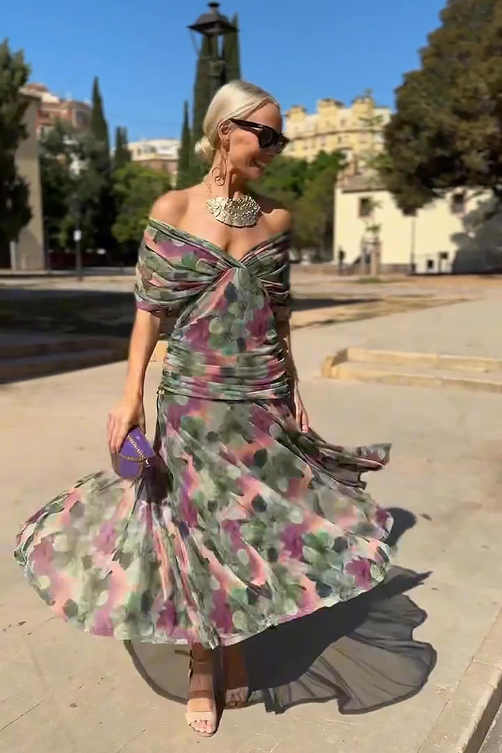 Joan – Elegant Maxi Evening Robe