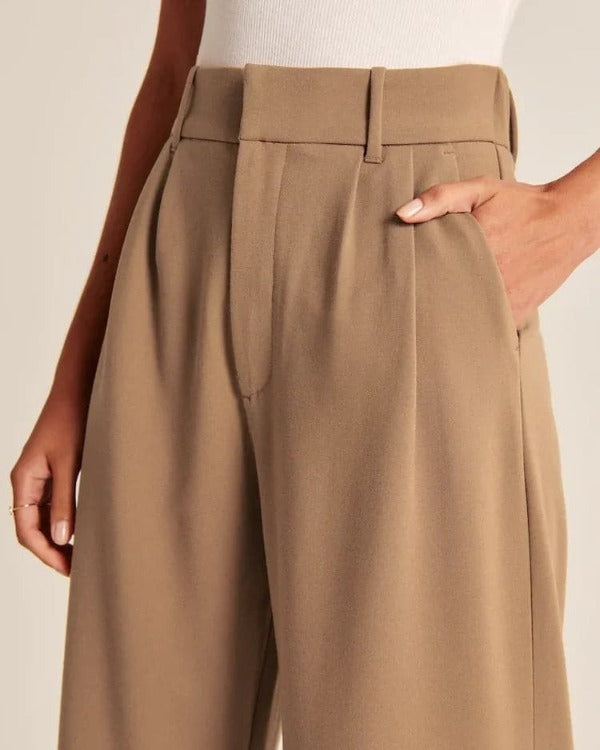 Emma & Lilly | High-waisted Wide Leg Trousers