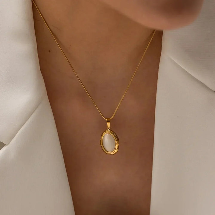 Gold Necklace with Oval Eye Opal
